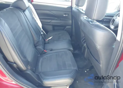 2019 Mitsubishi Outlander Le/Se/Sel z USA, uszkodzony, nr VIN JA4AD3A35KZ027366